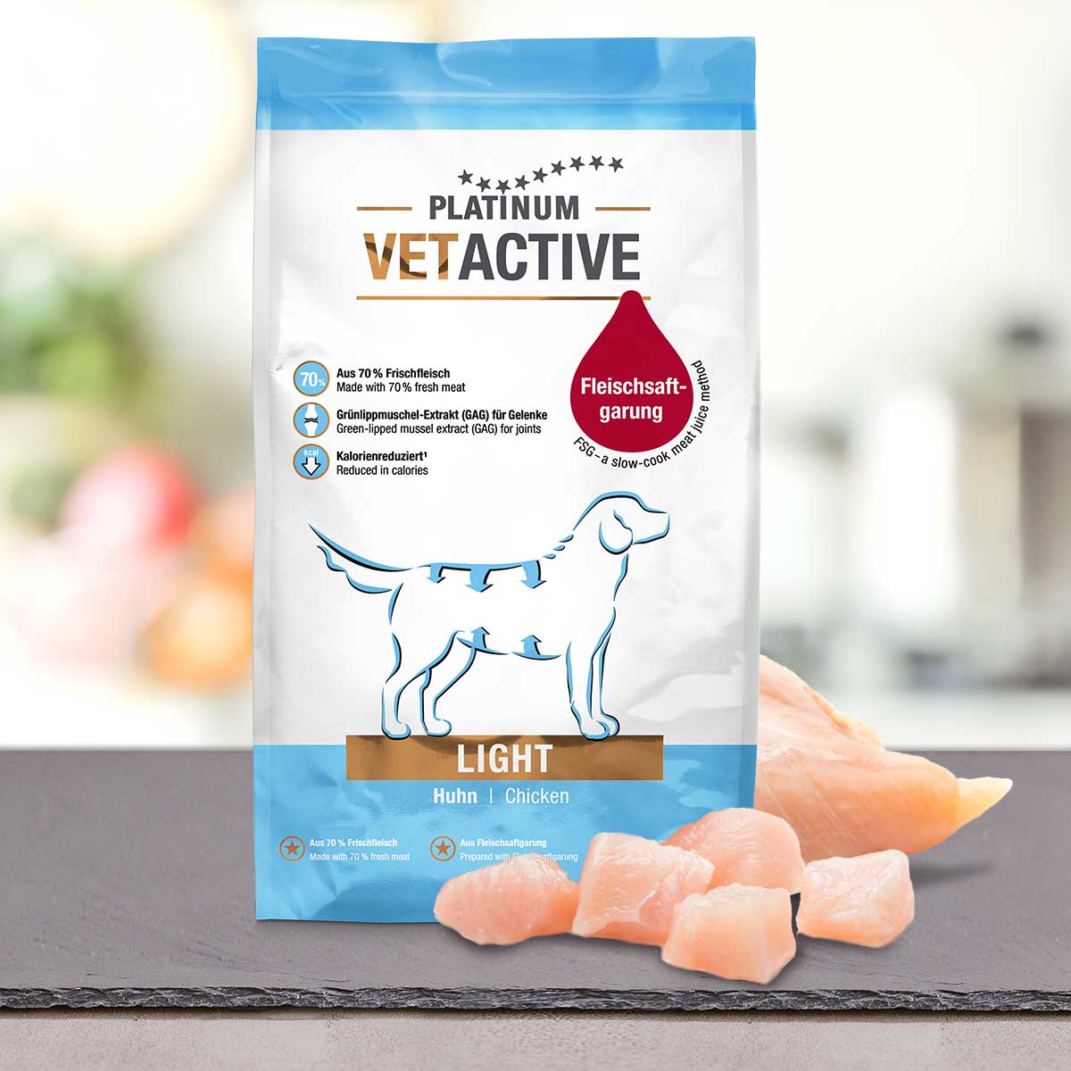 PLATINUM VETACTIVE LIGHT - Κλινική Μαγειρευτή Ξηρά Τροφή για Παχύσαρκους Σκύλους με 70% Φρέσκο Κοτόπουλο PLATINUM VETACTIVE LIGHT κλινική τροφή με 70% φρέσκο κοτόπουλο για παχύσαρκους σκύλους, χαμηλά λιπαρά, υποστήριξη αρθρώσεων και υγιές τρίχωμα